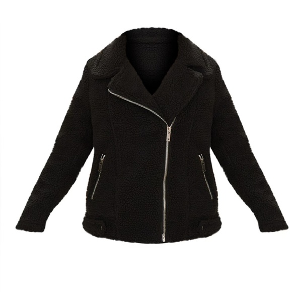 ✨ Boohoo Black Teddy Coat | Soft Warmth & Effortless Chic ✨ - Picture 3 of 7